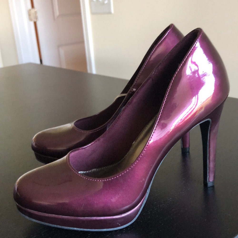Violet/Fuchsia Heels